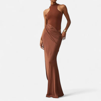 Kerstin | Dames maxijurk met cut-out en halterhals