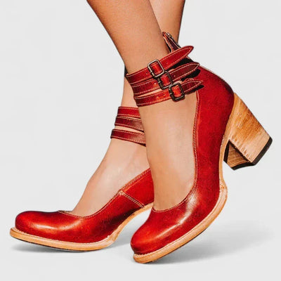 Janelis elegante pumps met blokhak