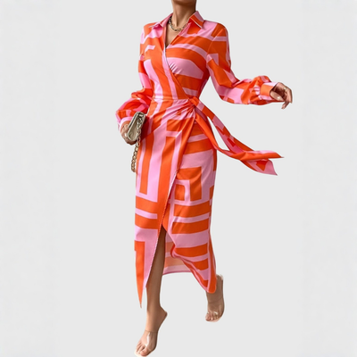 Gudrun | Gestreepte dames wikkelmidijurk