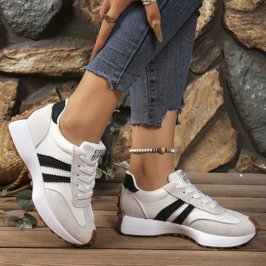 Annika | Dames retro chunky plateau sneakers met veters