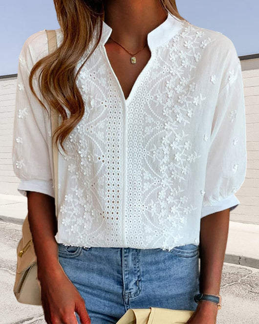 Susanne | Damesblouse met V-hals en pofmouwen