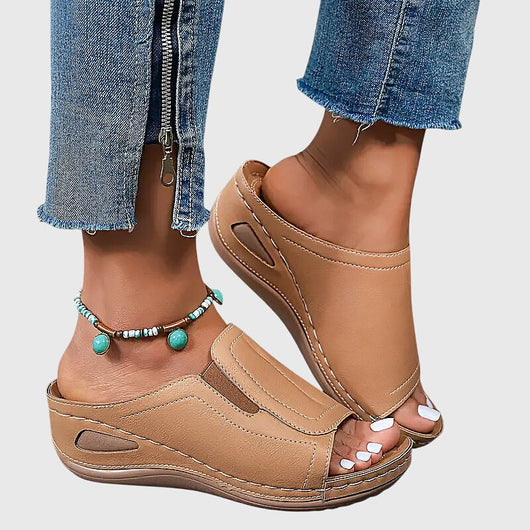 Aretha comfortabele platte sandalen