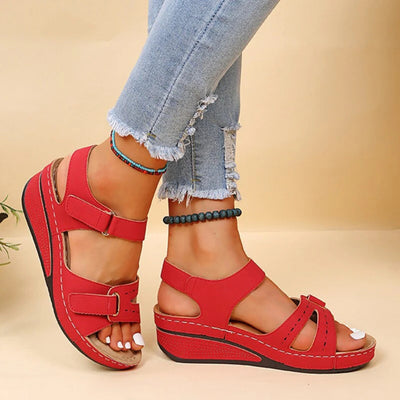 Kathrin | Dames comfortsandalen met bandjes en plateauzool