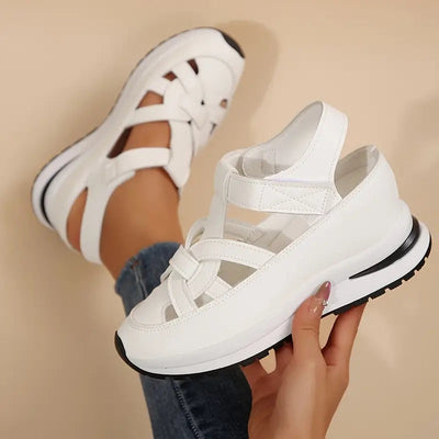 Oveta comfortabele platte sandalen