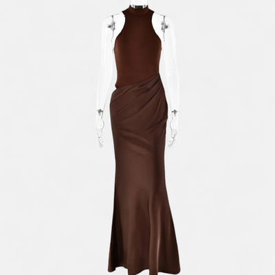Kerstin | Dames maxijurk met cut-out en halterhals
