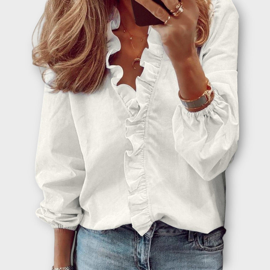 Karla | Dames blouse met ruches, V-hals en lange mouwen