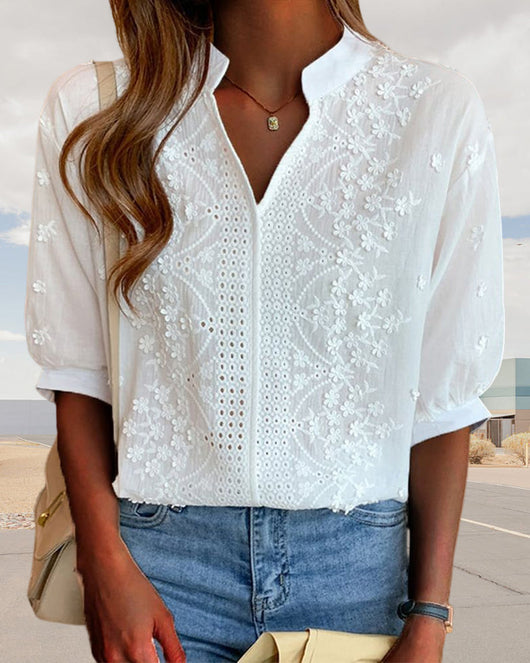 Susanne | Damesblouse met V-hals en pofmouwen