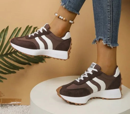 Annika | Dames retro chunky plateau sneakers met veters