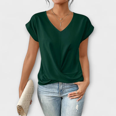 Carlinda elegante top met V-hals