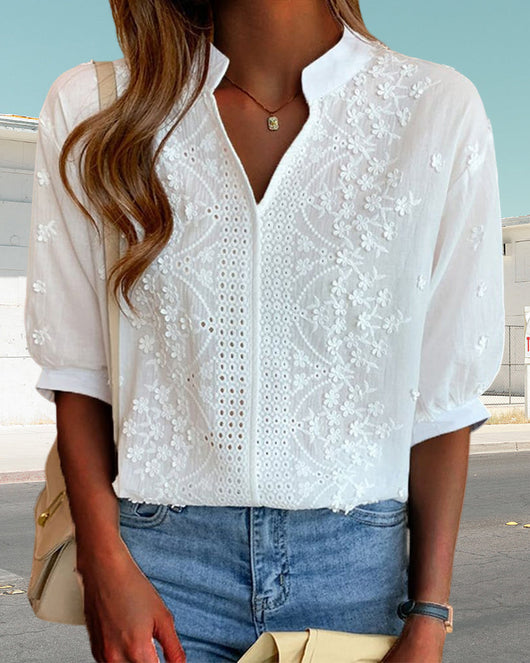 Susanne | Damesblouse met V-hals en pofmouwen