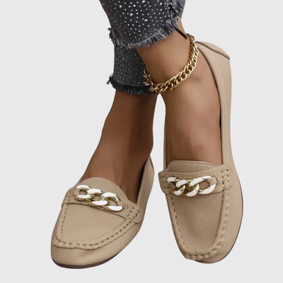Regine | Dames instaploafers met kettingdetail