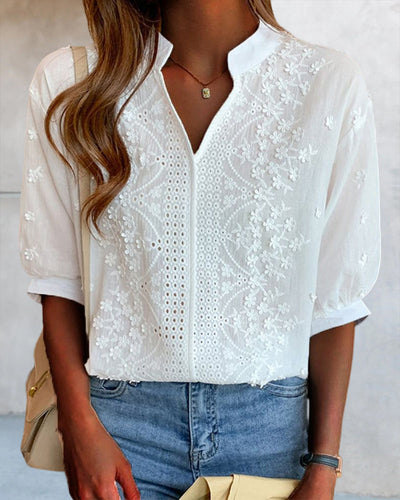 Susanne | Damesblouse met V-hals en pofmouwen