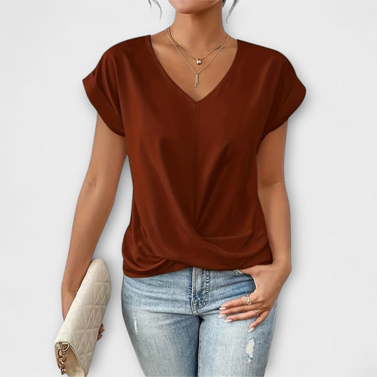 Carlinda elegante top met V-hals