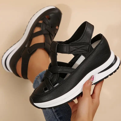 Oveta comfortabele platte sandalen