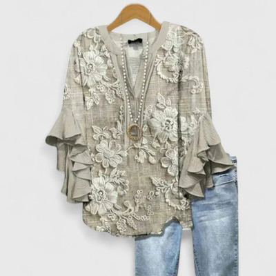 Viviane | Casual damestop met bloemenprint en volantmouwen