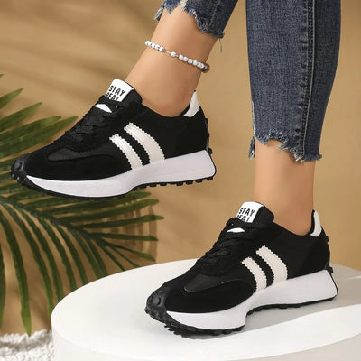 Annika | Dames retro chunky plateau sneakers met veters