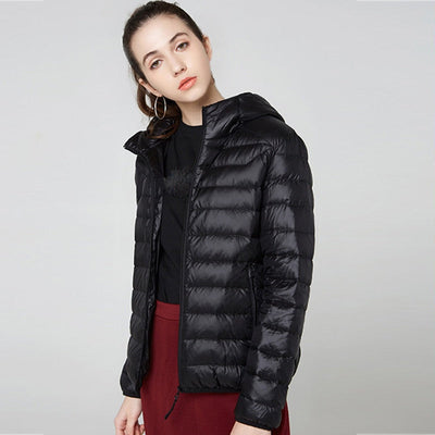 Kerstin | Modieus glanzend kort dames winterjack