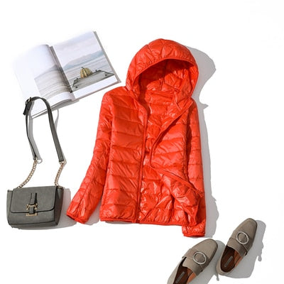 Kerstin | Modieus glanzend kort dames winterjack