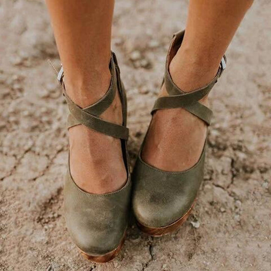 Jacqueline | Dames plateauschoenen met gespbandjes