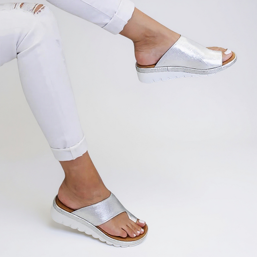 Karin | Comfortabele dames teenslippers voor de zomer