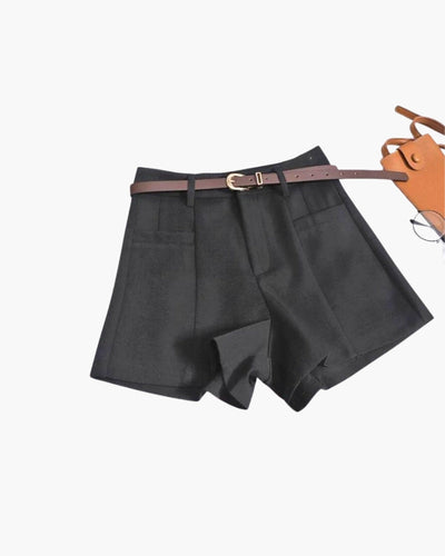 High-waist short met wijde pijp