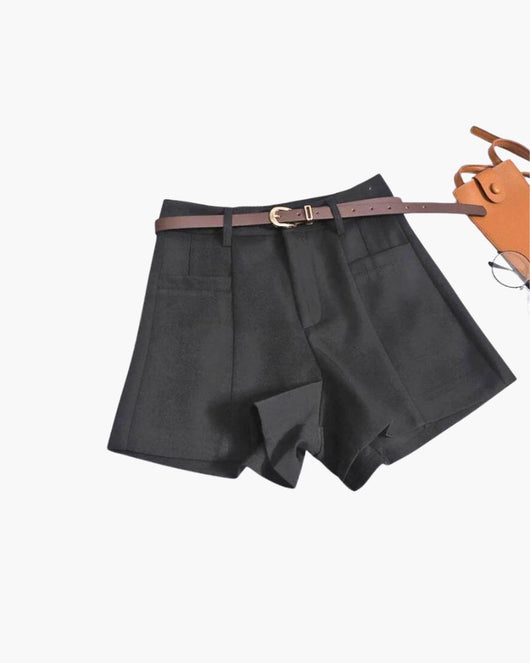 High-waist short met wijde pijp