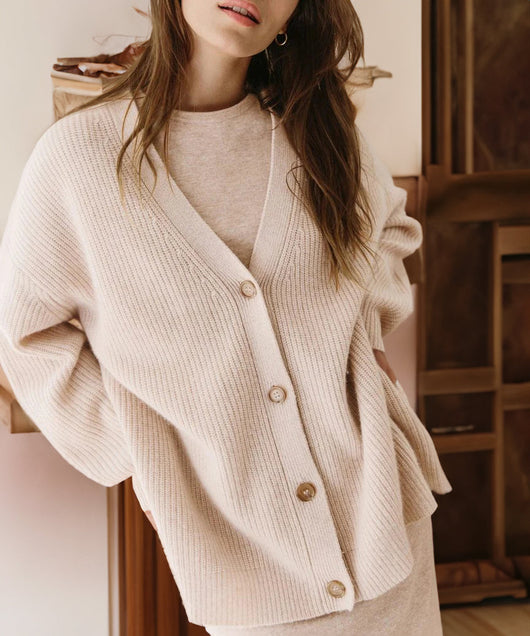 Johanna | Oversized damesvest met knopen