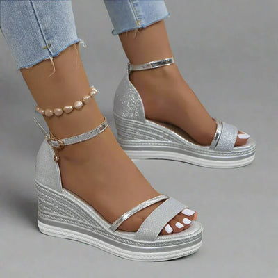 Emma | Dames sandalen met sleehak, plateauzool en open neus