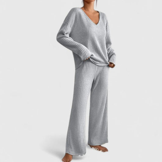 Sabina | Dames loungeset van ribstof met wijde broek