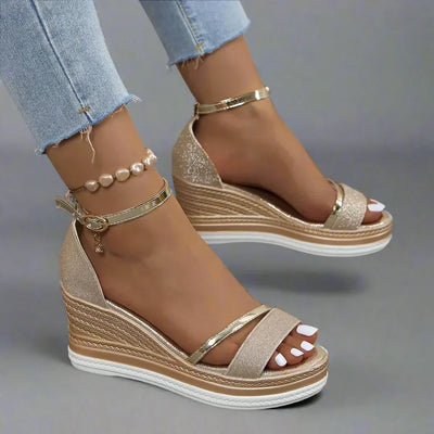 Emma | Dames sandalen met sleehak, plateauzool en open neus