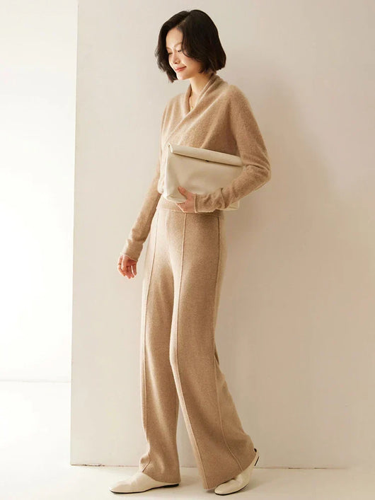 Laura | Elegante dames wikkeltrui met overslagontwerp