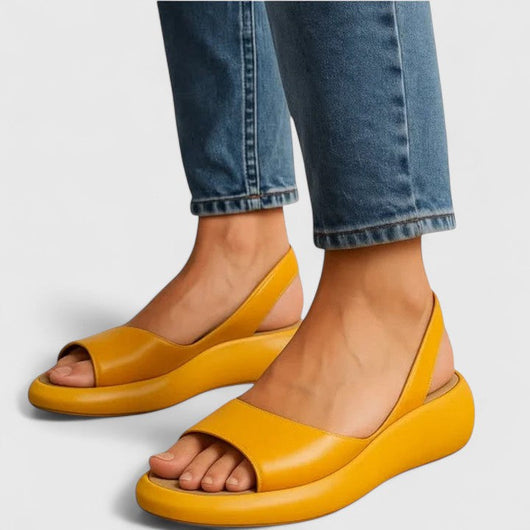 Emrynn comfortabele platte sandalen