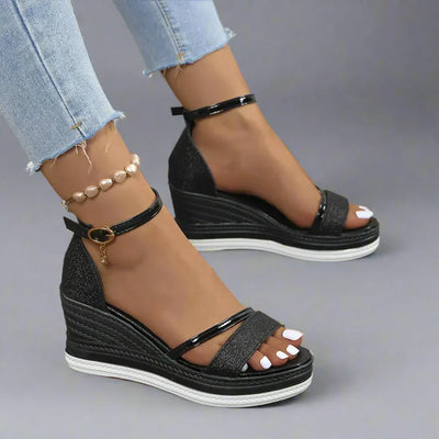 Emma | Dames sandalen met sleehak, plateauzool en open neus