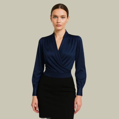 Verena | Elegante dames wikkelblouse van satijn