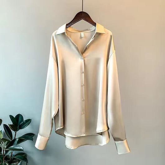 Emilia | Dames zijden blouse met ruches en knoopsluiting