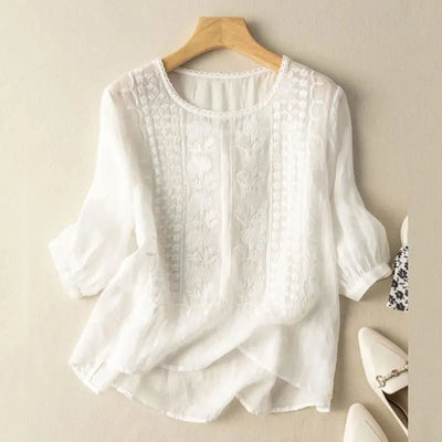 Jessica | Dames geborduurde blouse met ronde hals