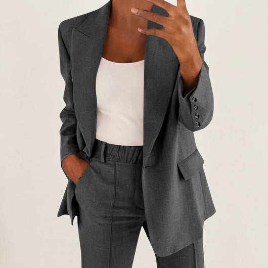 Amelie | Getailleerd dames businesspak