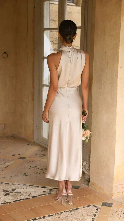Elisa | Elegante dames midijurk met halterhals en gedrapeerde halslijn