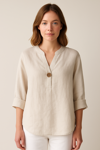 Stefanie | Losvallende damesblouse met V-hals en knoopdetails