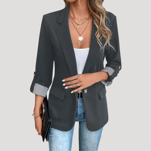 Theresa | Getailleerde enkelrijige dames blazer met opgerolde mouwen