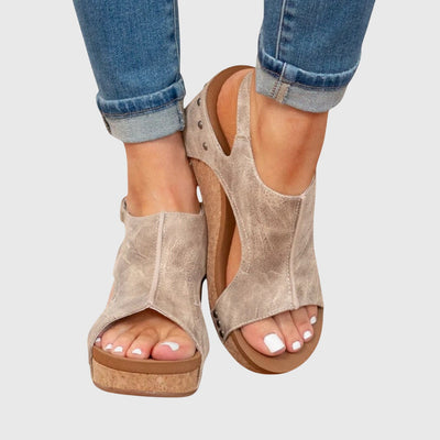 Adela comfortabele platte sandalen