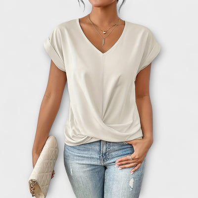 Carlinda elegante top met V-hals