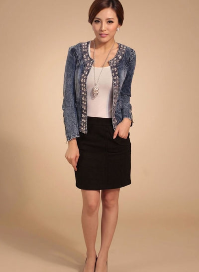 Lena | Korte blauwe dames spijkerjas met strass