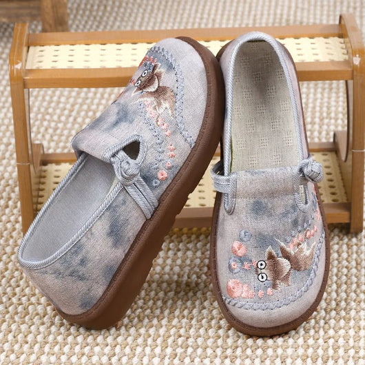 Marie | Dames instap loafers met bloemenborduursel en pareltjes