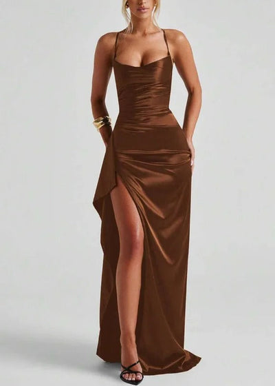 Mia | Dames satijnen bodycon maxijurk met sweetheart-hals, drapering en split