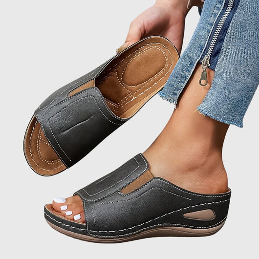 Aretha comfortabele platte sandalen