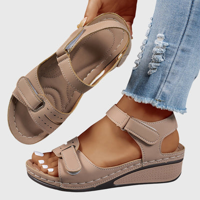 Crystal comfortabele platte sandalen