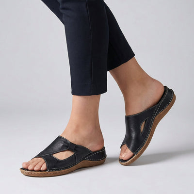 Elisabeth | Comfortabele platte dames muiltjes met cut-outdetail