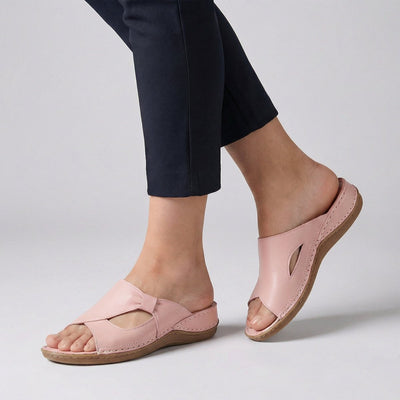 Elisabeth | Comfortabele platte dames muiltjes met cut-outdetail