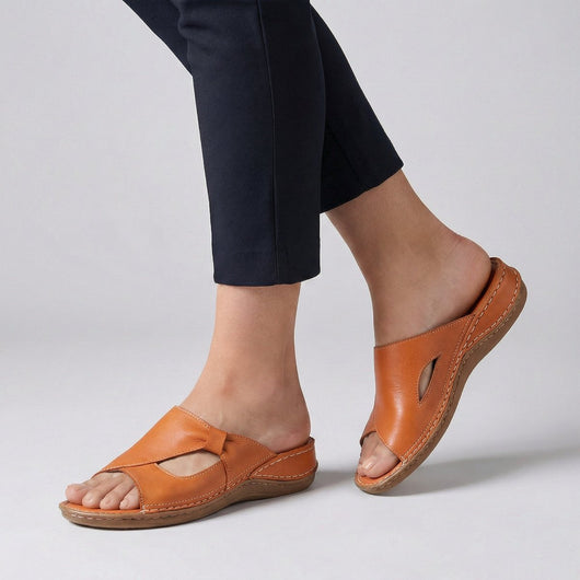 Elisabeth | Comfortabele platte dames muiltjes met cut-outdetail